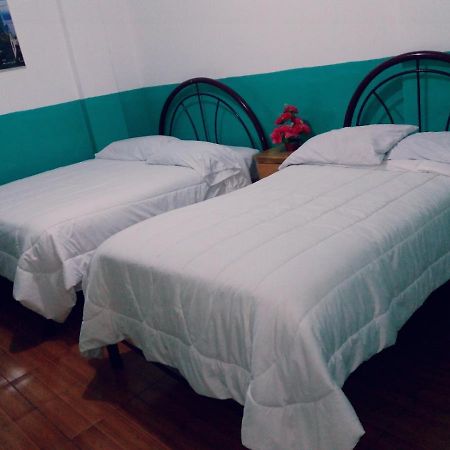Napoles Emperador II Hotel Ambato Luaran gambar