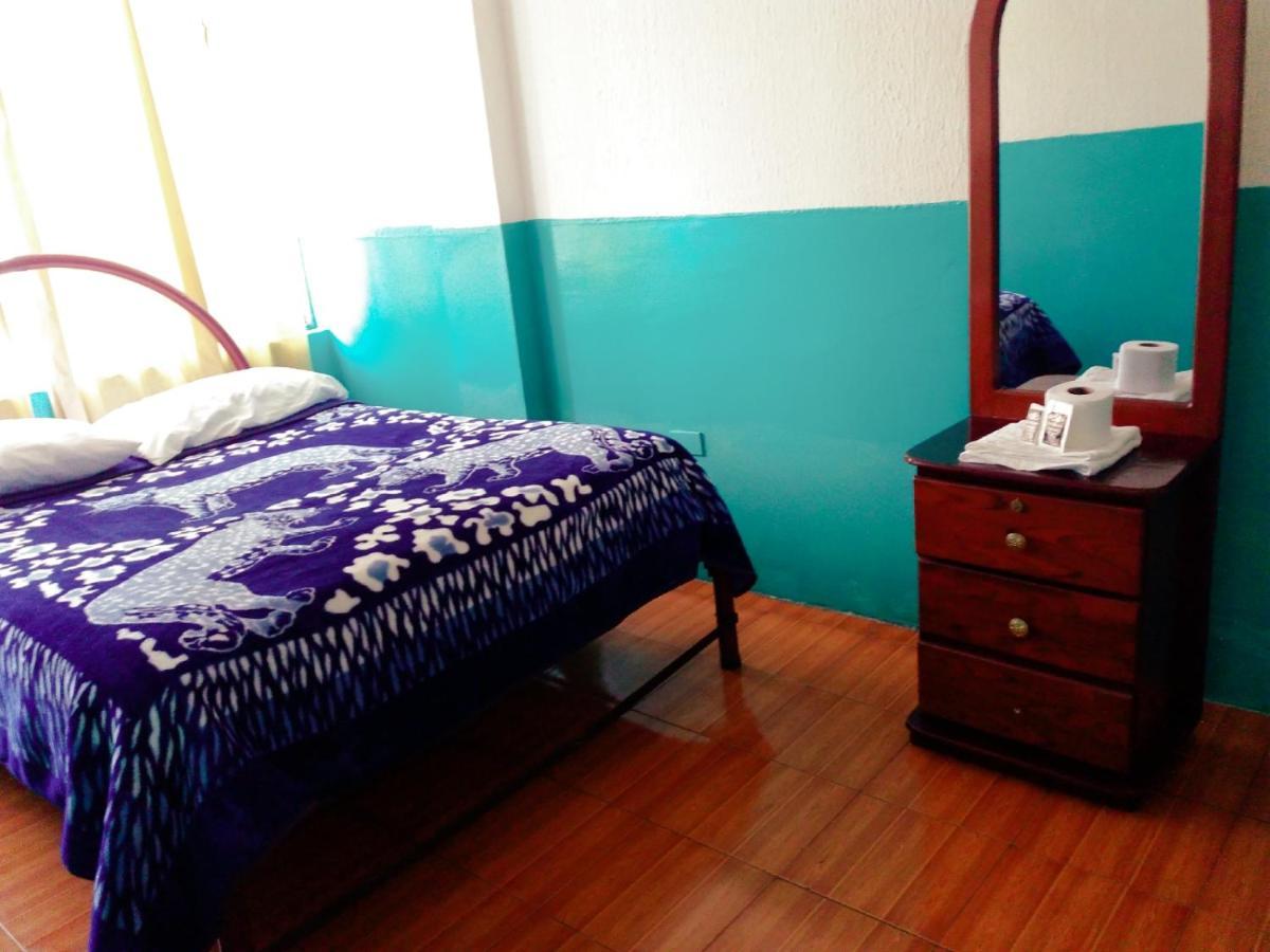Napoles Emperador II Hotel Ambato Luaran gambar